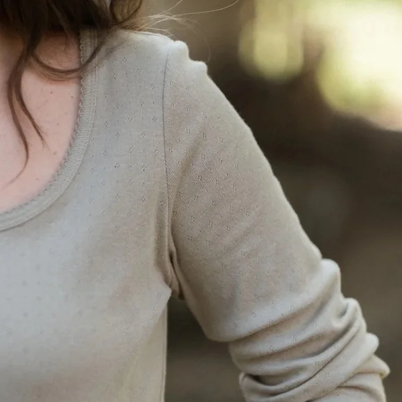 Neuflora Covington top in sage - Picture 4 of 9